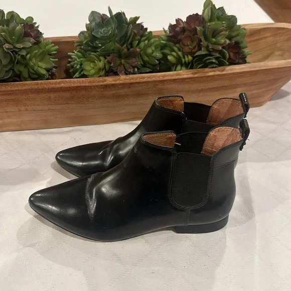 Madewell the Nico Boot boots in black Chelsea bootie patent leather size 6 EUC - Picture 3 of 7